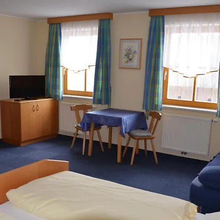 Wildwiesenhof Han/Misafirhane 3*